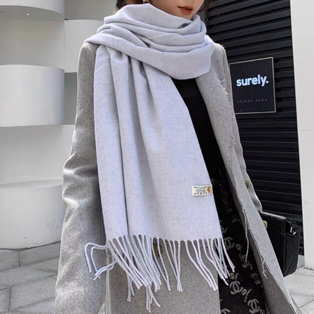 Elegant Gray Scarf